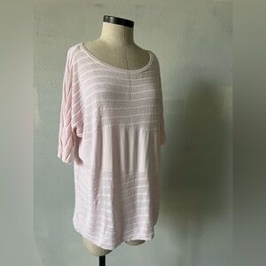 White House Black Market Soft Pink short sleeve knit top dolman sleeves